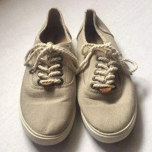 SALE!!! CUTE NEW SHOES